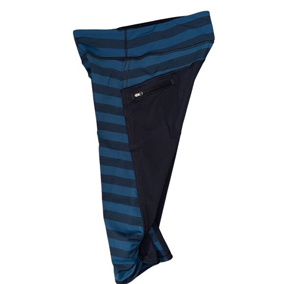 GUC Lululemon Run: TOP SPEED CROP PANT MICRO MACRO STRIPE ALBERTA LAKE BLACK 6 - Picture 2 of 5